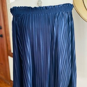 NWT!! Banana Republic Off Shoulder Blouse